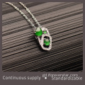 18K dath uaine-diamond Green Jadeite Cosgaisean